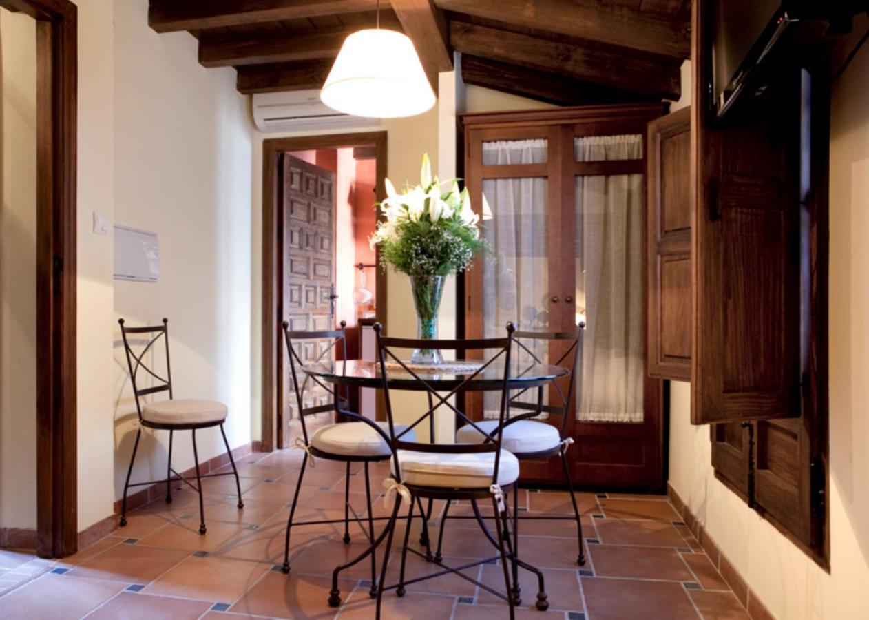 Charminghomesgranada Aljibe Antiguo Apartment